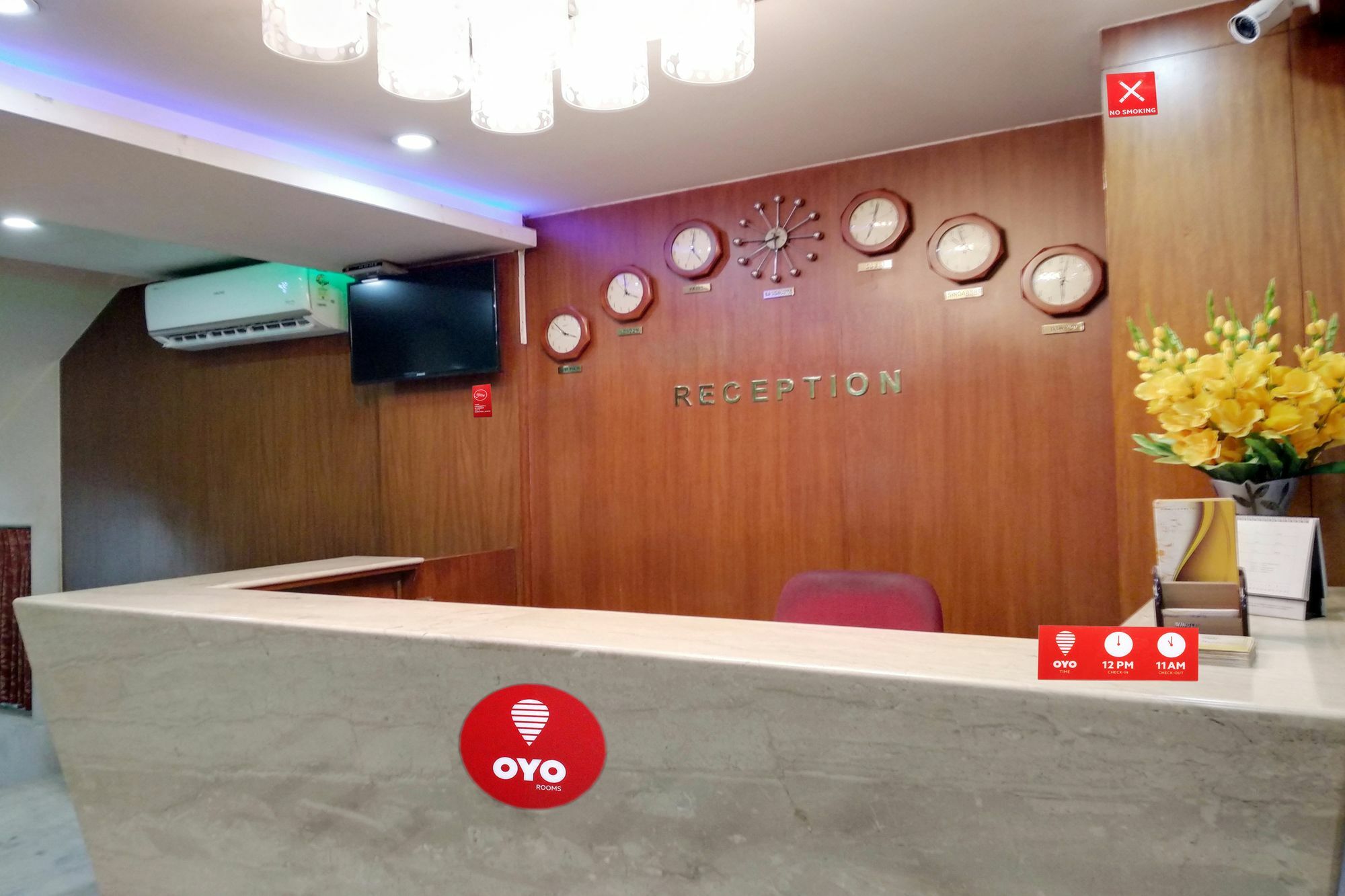 Oyo 9925 The Ocea International Bangalore Exterior foto